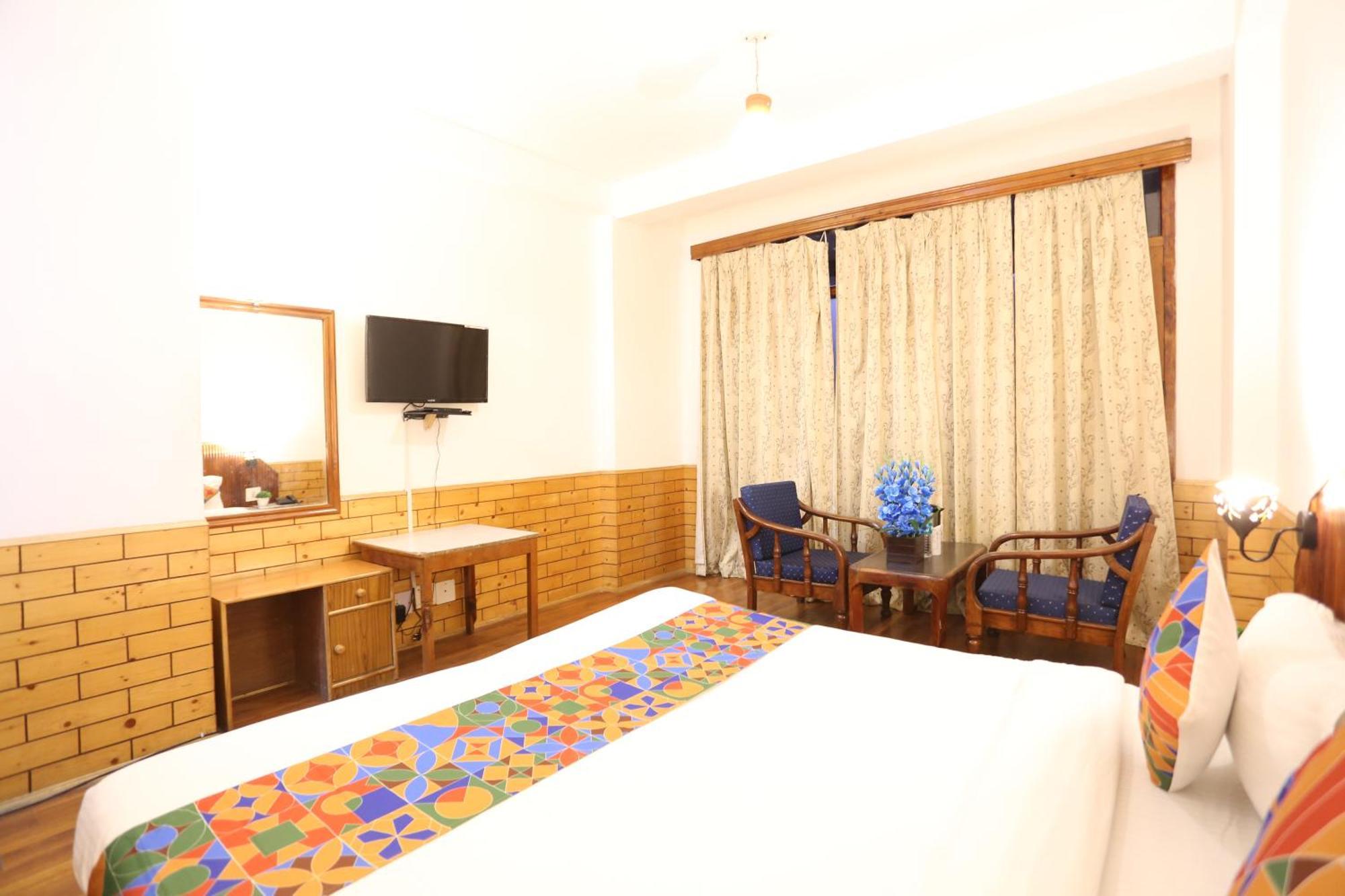 Hotel Surbhi Vashist Exterior photo