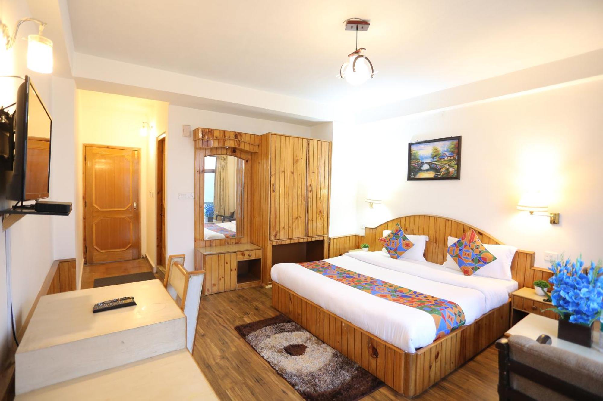 Hotel Surbhi Vashist Exterior photo