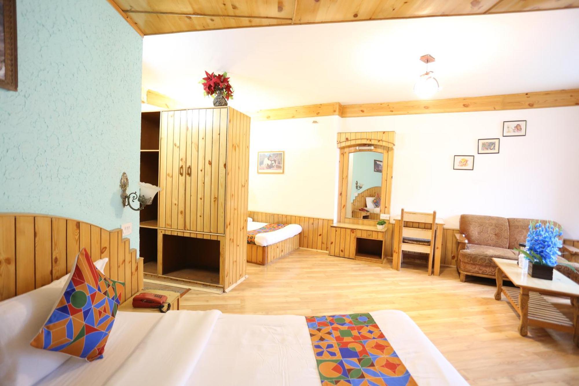 Hotel Surbhi Vashist Exterior photo