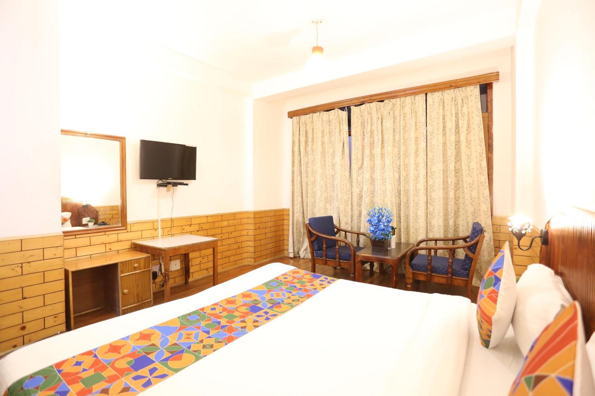 Hotel Surbhi Vashist Exterior photo