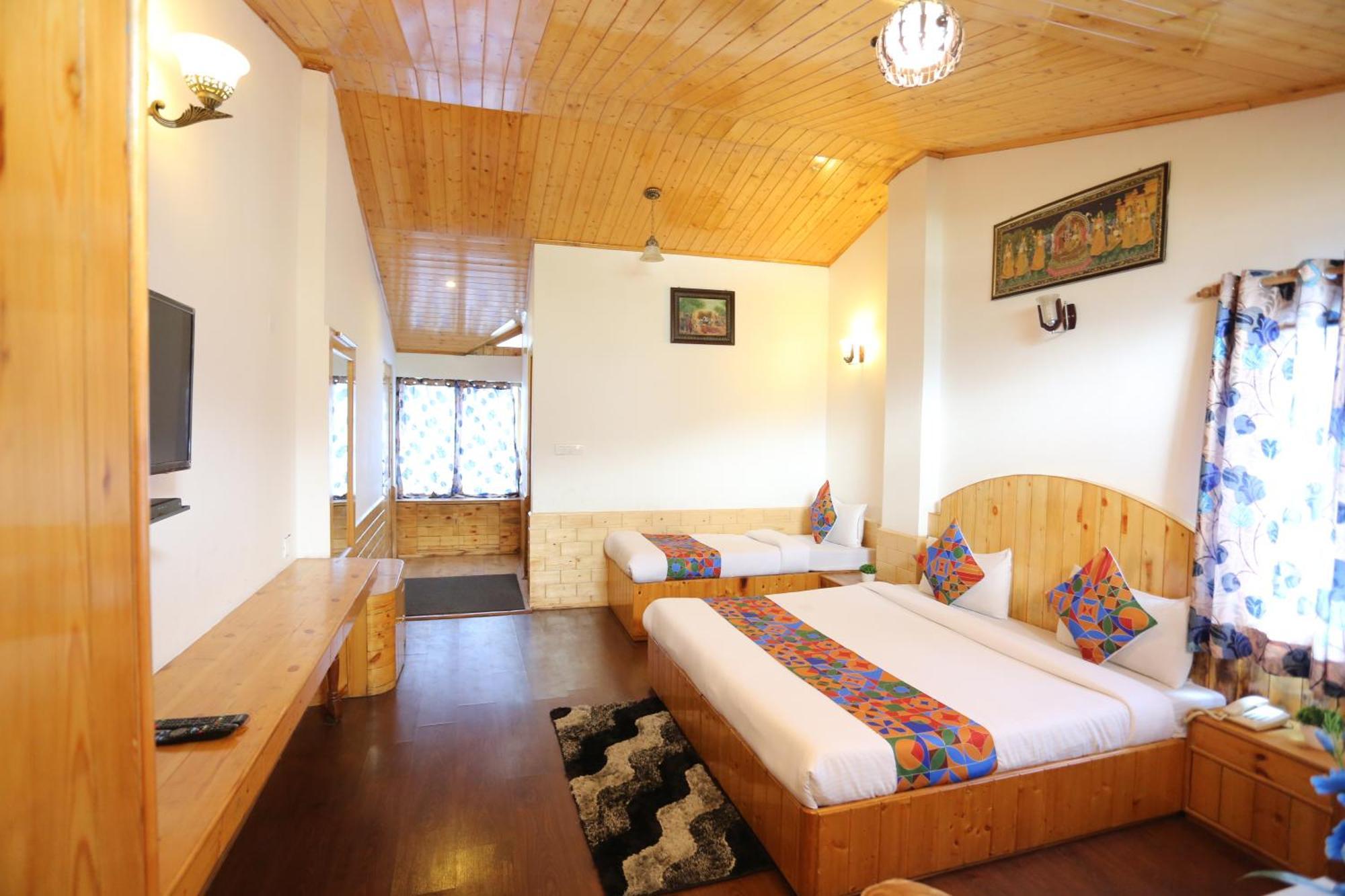 Hotel Surbhi Vashist Exterior photo