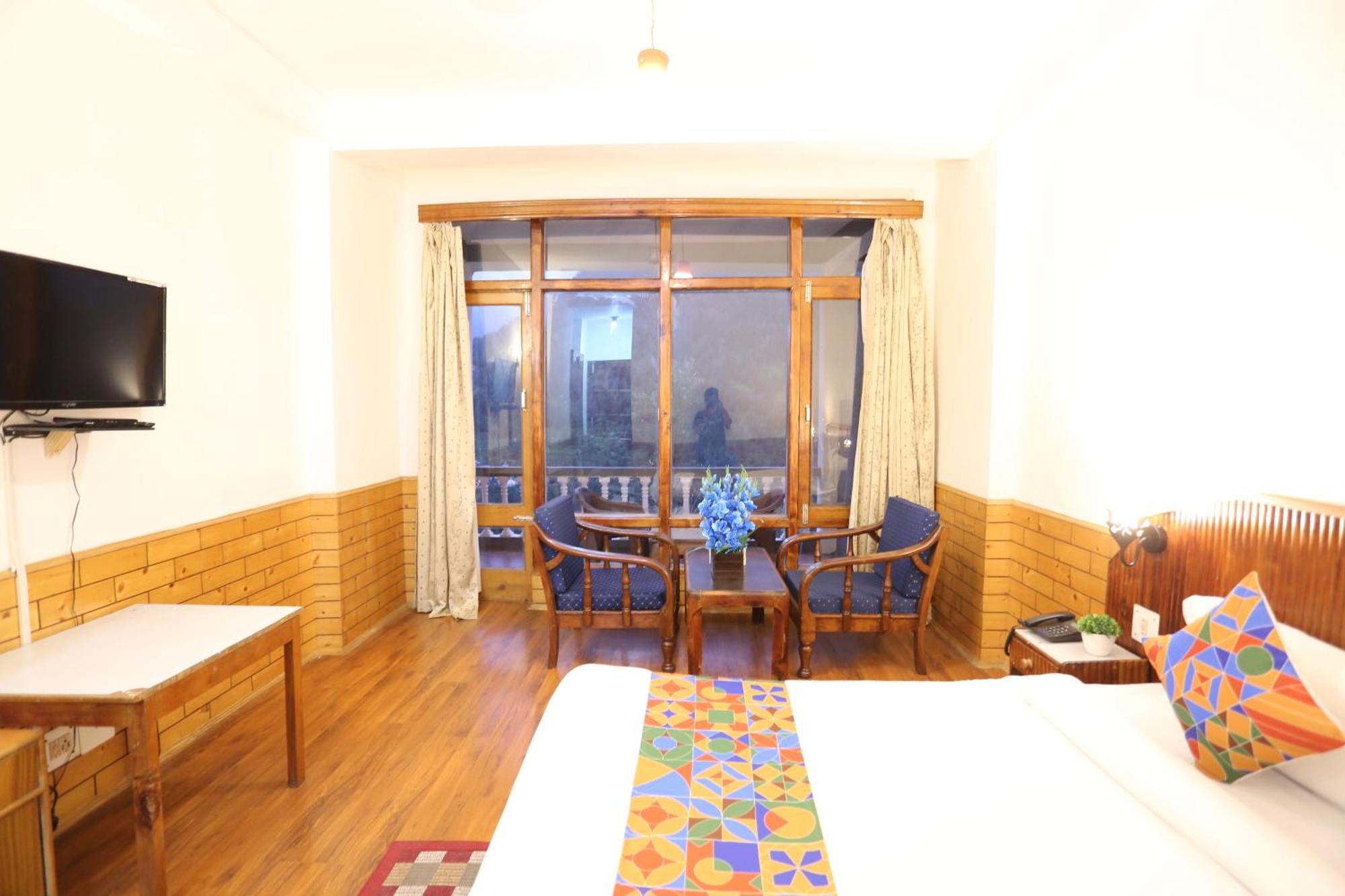 Hotel Surbhi Vashist Exterior photo