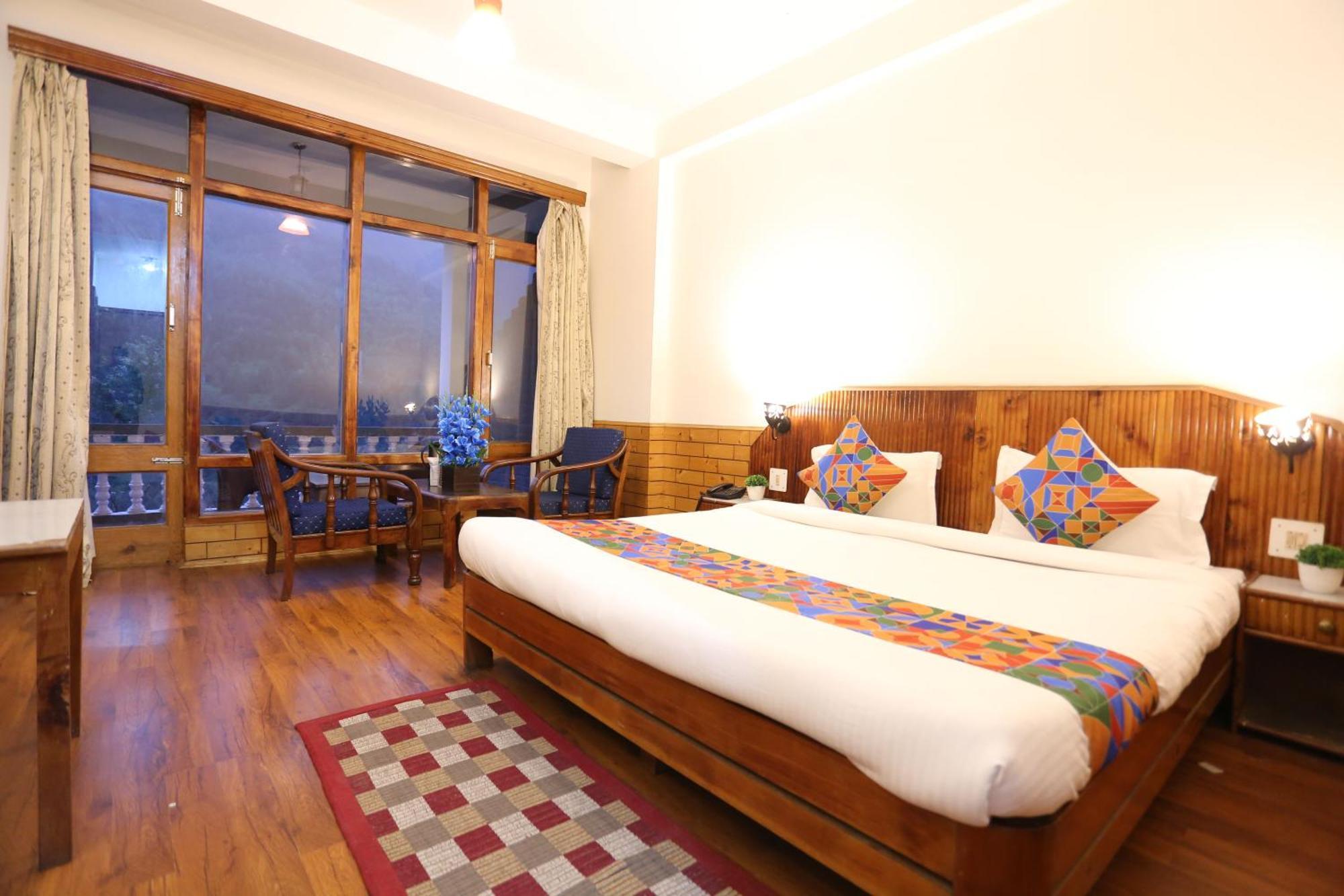 Hotel Surbhi Vashist Exterior photo
